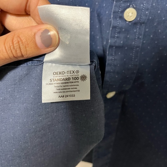 Lauren Ralph Lauren Men’s Regular Fit Stretch Button Down Shirt – Large - Picture 7 of 11